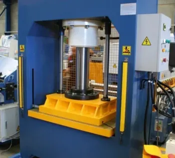  Hydraulic press machine used for forming and shaping brass valve components